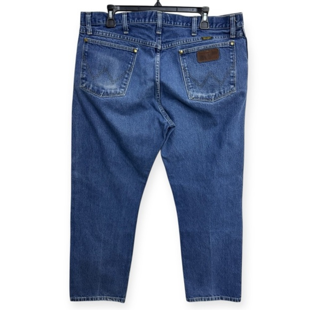 Wrangler Blue Relaxed Jeans with Faded Finish 38/30
